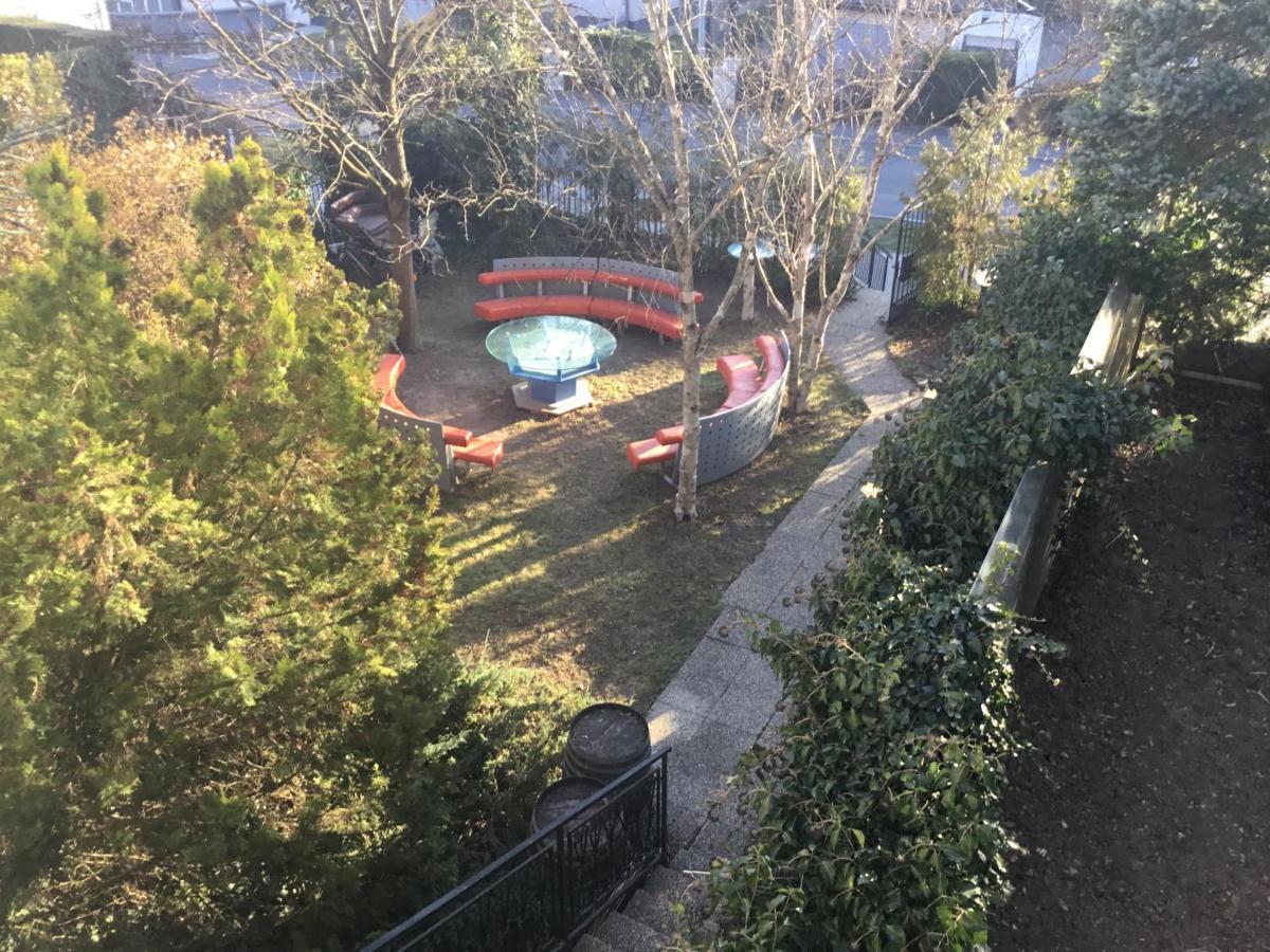 פורקרסדורף Suburb Hostel מראה חיצוני תמונה